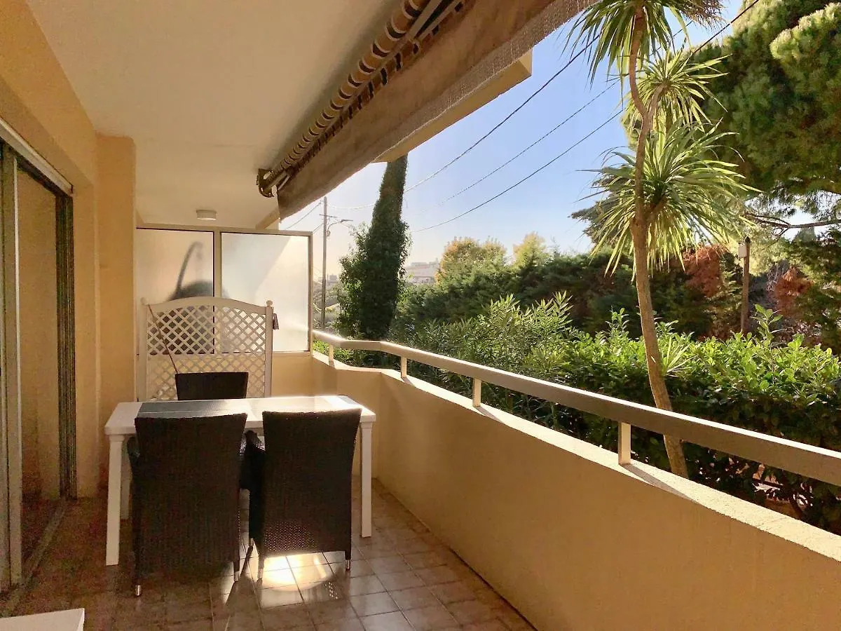 Apartment Antibes Juan Les Pins Center,1 Bedroom Apart, Pool
