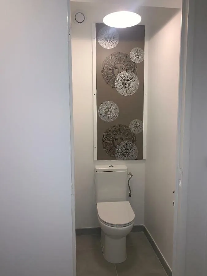 Antibes Juan Les Pins Center,1 Bedroom Apart, Pool 0*,