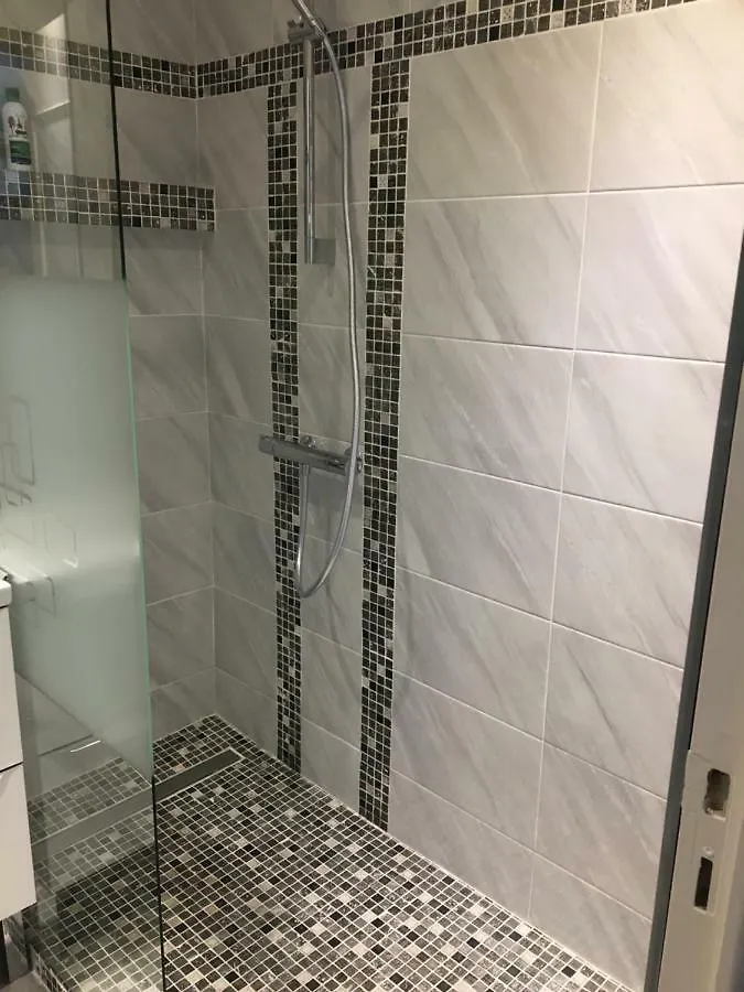 아파트 Antibes Juan Les Pins Center,1 Bedroom Apart, Pool